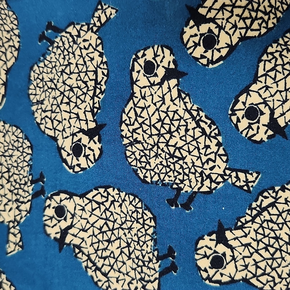LULAROE LLR OS Mosaic Bird Patterned Buttery Soft Legging One Size
